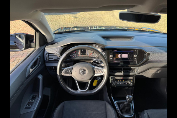 Volkswagen T-Cross 1.0 TSI Life Navi / Clima / LM 17'' / P-sensoren V+A / Stoelverwarming