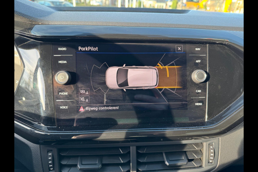 Volkswagen T-Cross 1.0 TSI Life Navi / Clima / LM 17'' / P-sensoren V+A / Stoelverwarming