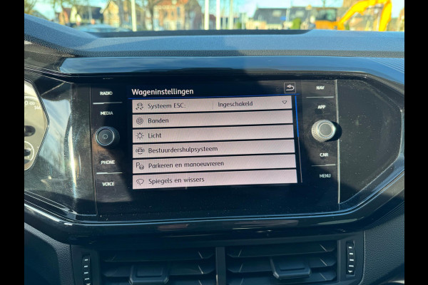 Volkswagen T-Cross 1.0 TSI Life Navi / Clima / LM 17'' / P-sensoren V+A / Stoelverwarming