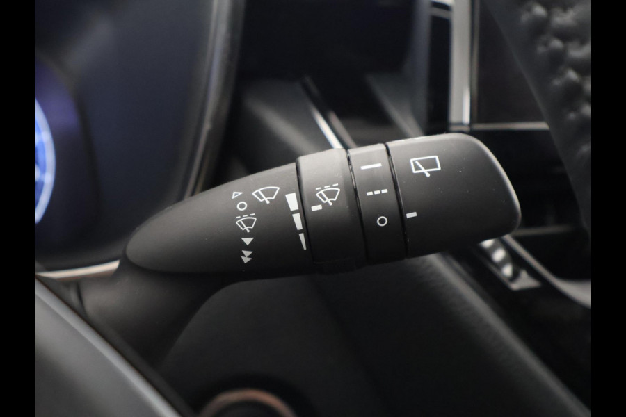 Toyota Corolla Touring Sports HYBRID 140 BI-TONE ACTIVE GARANTIE TOT 06-2033 NAVIGATIE . ACHTERUITRIJ CAMERA . KEYLESS START