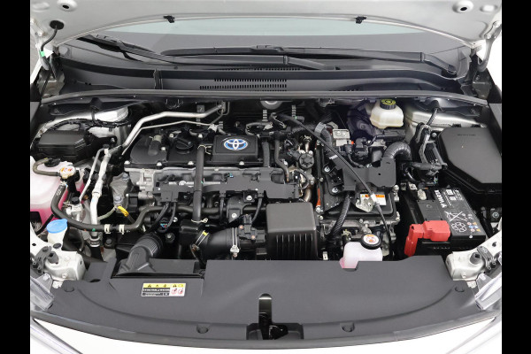 Toyota Corolla Touring Sports HYBRID 140 BI-TONE ACTIVE GARANTIE TOT 06-2033 NAVIGATIE . ACHTERUITRIJ CAMERA . KEYLESS START