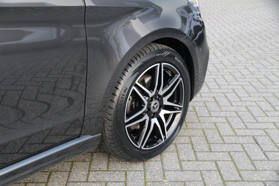 Mercedes-Benz V-Klasse V300 | DC | AMG | XL | Airmatic | Burmester | Vol!!