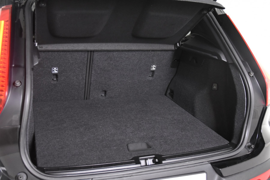 Volvo XC40 1.5 T2 Geartronic *1ste Eigenaar*Navigatie*PDC*