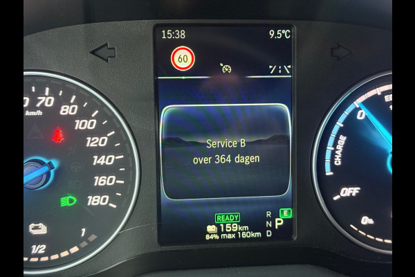 Mercedes-Benz eSprinter 314 RWD AC+DC Snelladen L2H2 New Model - 56 kWh - WLPT 181 km - LED