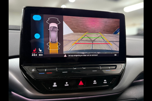 Volkswagen ID.4 First 77 kWh | Navi | Camera | Adaptive Cruise | 1st | Leder / Alcantara | Trekhaak | BTW-Auto | Carplay