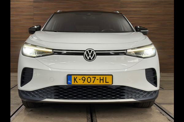 Volkswagen ID.4 First 77 kWh | Navi | Camera | Adaptive Cruise | 1st | Leder / Alcantara | Trekhaak | BTW-Auto | Carplay