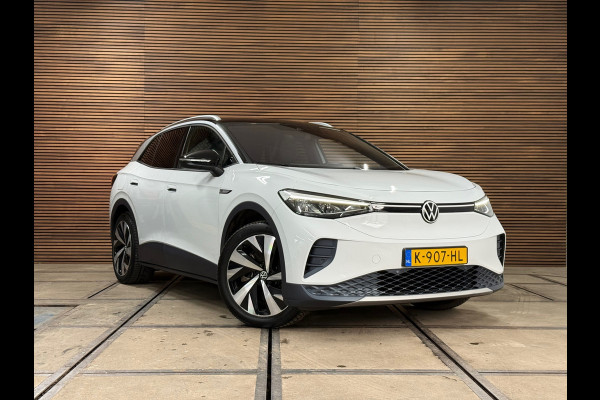 Volkswagen ID.4 First 77 kWh | Navi | Camera | Adaptive Cruise | 1st | Leder / Alcantara | Trekhaak | BTW-Auto | Carplay
