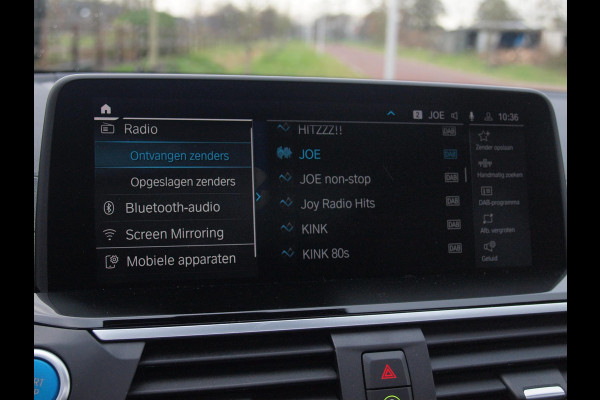 BMW iX3 High Executive 80 kWh | Panoramadak | 360 Camera | Harman Kardon | Head-up Display | Sfeerverlichting |