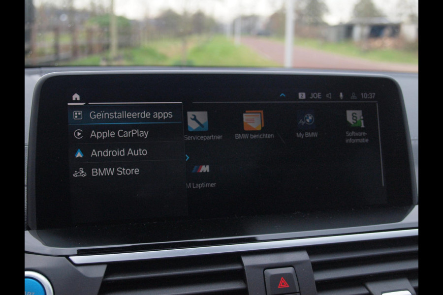 BMW iX3 High Executive 80 kWh | Panoramadak | 360 Camera | Harman Kardon | Head-up Display | Sfeerverlichting |