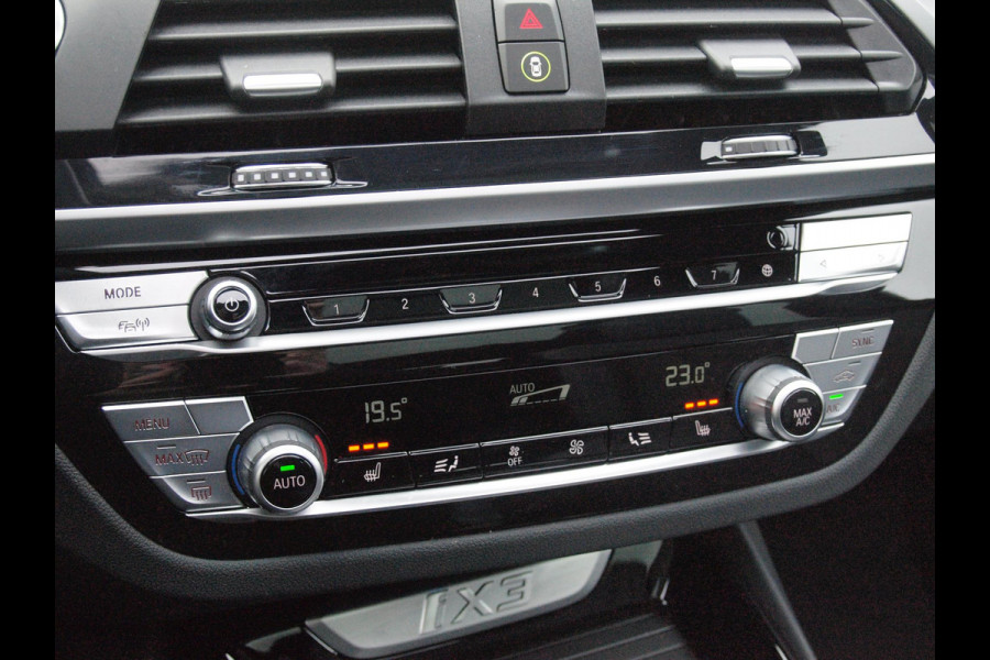 BMW iX3 High Executive 80 kWh | Panoramadak | 360 Camera | Harman Kardon | Head-up Display | Sfeerverlichting |