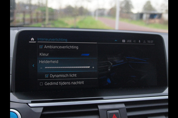 BMW iX3 High Executive 80 kWh | Panoramadak | 360 Camera | Harman Kardon | Head-up Display | Sfeerverlichting |