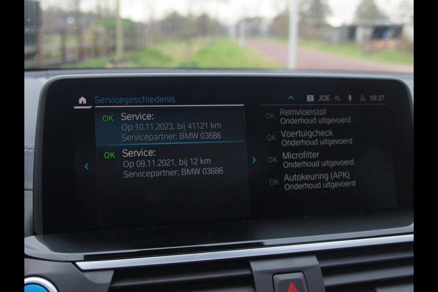 BMW iX3 High Executive 80 kWh | Panoramadak | 360 Camera | Harman Kardon | Head-up Display | Sfeerverlichting |