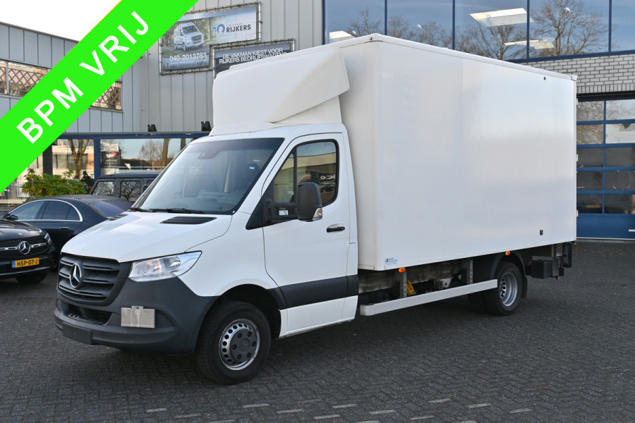 Mercedes-Benz Sprinter 514 CDI L3 Bakwagen met laadklep Airco, MBUX, Geveerde stoel, Stoelverwarming