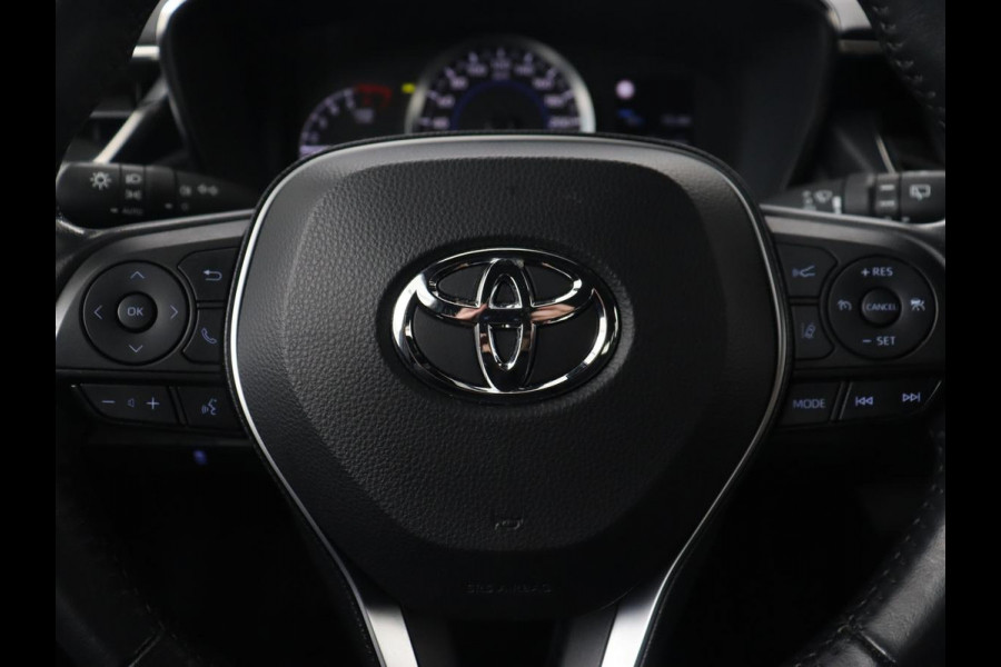 Toyota Corolla 1.8 Hybrid Active | Camera | Adaptive cruise | Navigatie | Carplay | DAB | Full LED | Climate control | Bluetooth