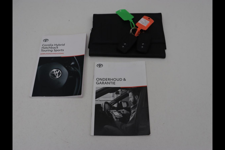 Toyota Corolla 1.8 Hybrid Active | Camera | Adaptive cruise | Navigatie | Carplay | DAB | Full LED | Climate control | Bluetooth