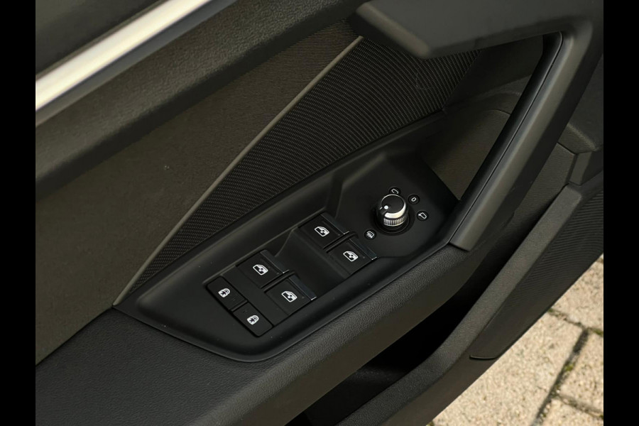 Audi A3 Sportback 30 TFSI Advanced edition CARPLAY | DIGIDASH | STOELVERWARMING | CRUISE | PDC