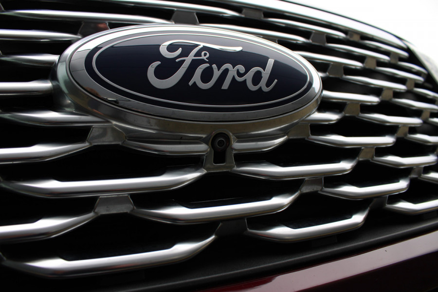 Ford Explorer 3.0 V6 EcoBoost PHEV Platinum | Panoramadak | Leder | Massage | B&O