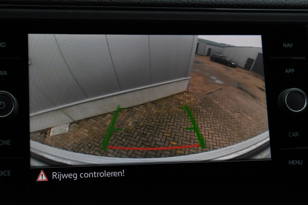 Volkswagen Crafter 30 2.0 TDI L3H3 Laadklep *1ste Eigenaar*Leer*Navigatie*