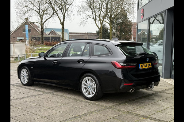 BMW 3 Serie Touring 320e Aut. Hybrid Executive Business Leder Sport | Trekhaak | BMW Laser | LED