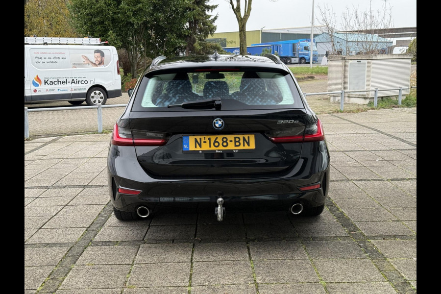 BMW 3 Serie Touring 320e Aut. Hybrid Executive Business Leder Sport | Trekhaak | BMW Laser | LED