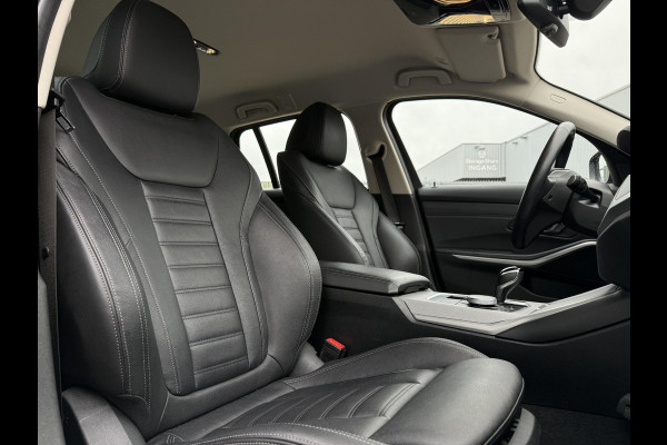 BMW 3 Serie Touring 320e Aut. Hybrid Executive Business Leder Sport | Trekhaak | BMW Laser | LED