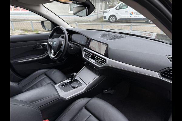 BMW 3 Serie Touring 320e Aut. Hybrid Executive Business Leder Sport | Trekhaak | BMW Laser | LED