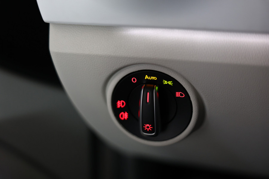 Volkswagen up! 1.0 TSI Beats Up! 90pk PANO BT PDC STOELVW CRUISE ECC '17