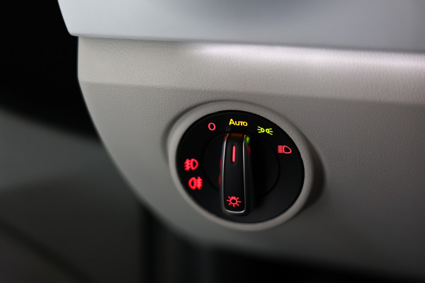 Volkswagen up! 1.0 TSI Beats Up! 90pk PANO BT PDC STOELVW CRUISE ECC '17