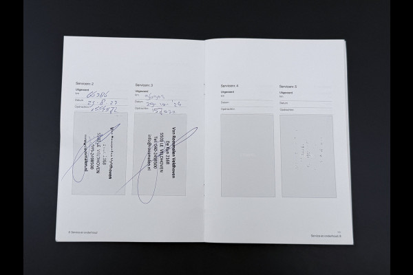 Polestar 2 AUT. 408 pk 0-100 4,7Sec AWD Long Range Dual Motor 78kWh Pano-Dak Electr.Stoelen+Geheugen+Verwarmd+Achterbank+Stuur Adaptive-Cru SOH 93% Verkeersbord detectie Regen-Lichtsensor Virtual-Cockpit Home-Link Bots waarschuwing Autonoom-Rem Lane Assist Keyless Connected 11KW AC laden tot 150kw DC Laden 4x4 1e Eigenaar Volledig Volvo_Polestar-Dealer Onderhouden Origineel Nederlandse Auto 1.500kg Trekvermogen 660Nm! € 60.000 nieuw!