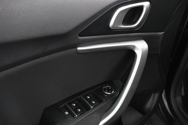 Kia Ceed Sportswagon 1.0 T-GDi 101pk Prestige | Navigatie | Apple Carplay/Android Auto | Camera | Stoel- en stuurverwarming | Cruise Control | Climate Control | Start/Stop systeem | Getinte ramen