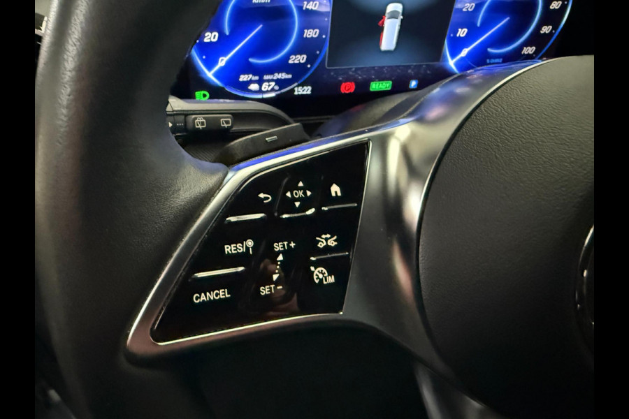 Mercedes-Benz Eqv 300 L2 8-pers AMG Facelift - PANO - Exterieur pakket - 360 - Elec. deuren - Incl. Garantie