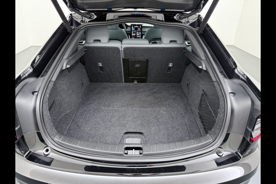 Polestar 2 AUT. 408 pk 0-100 4,7Sec AWD Long Range Dual Motor 78kWh Pano-Dak Electr.Stoelen+Geheugen+Verwarmd+Achterbank+Stuur Adaptive-Cru SOH 93% Verkeersbord detectie Regen-Lichtsensor Virtual-Cockpit Home-Link Bots waarschuwing Autonoom-Rem Lane Assist Keyless Connected 11KW AC laden tot 150kw DC Laden 4x4 1e Eigenaar Volledig Volvo_Polestar-Dealer Onderhouden Origineel Nederlandse Auto 1.500kg Trekvermogen 660Nm! € 60.000 nieuw!