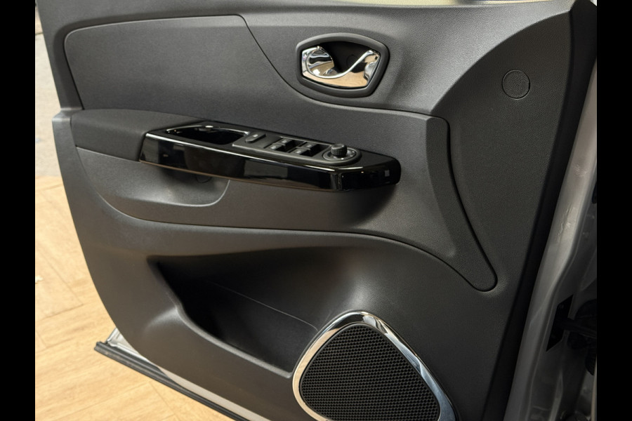 Renault Captur 0.9 TCe 90pk Limited | Navi | Cruise control | 16"| Airco | PDC |