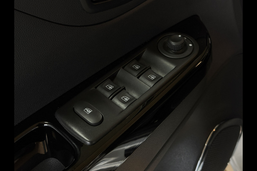 Renault Captur 0.9 TCe 90pk Limited | Navi | Cruise control | 16"| Airco | PDC |