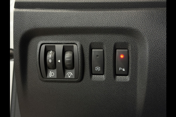 Renault Captur 0.9 TCe 90pk Limited | Navi | Cruise control | 16"| Airco | PDC |