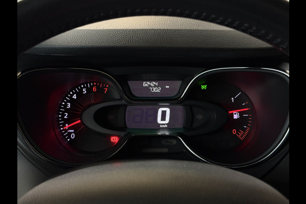 Renault Captur 0.9 TCe 90pk Limited | Navi | Cruise control | 16"| Airco | PDC |