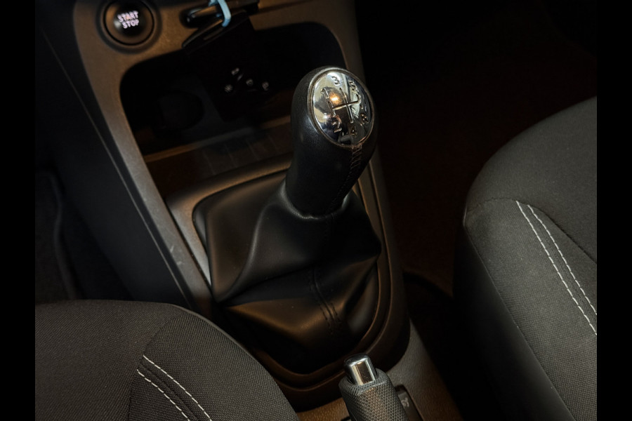 Renault Captur 0.9 TCe 90pk Limited | Navi | Cruise control | 16"| Airco | PDC |