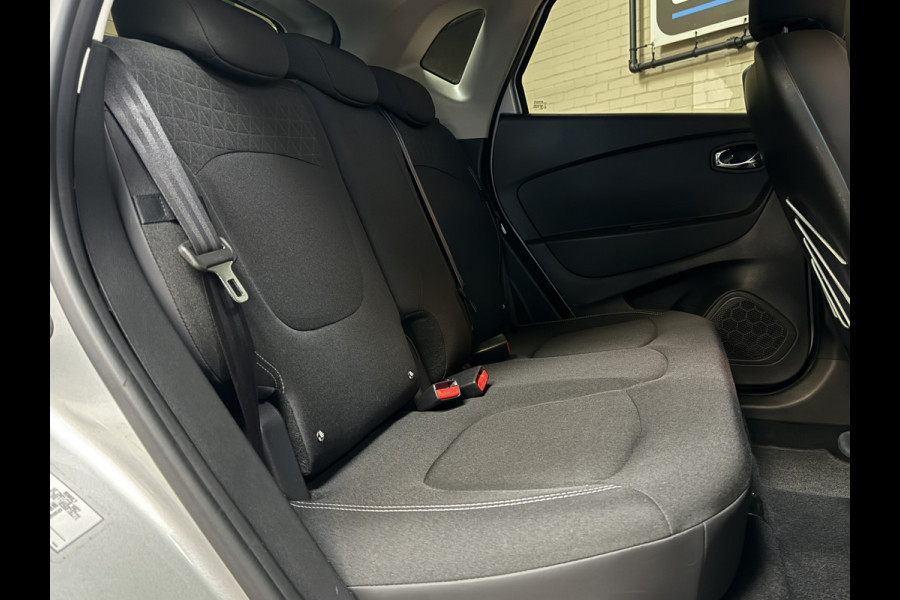 Renault Captur 0.9 TCe 90pk Limited | Navi | Cruise control | 16"| Airco | PDC |
