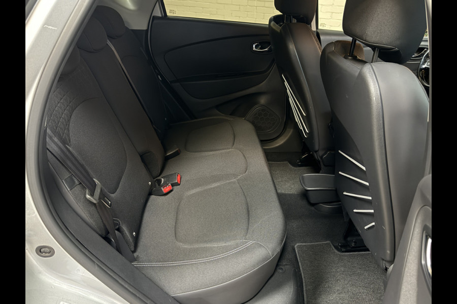 Renault Captur 0.9 TCe 90pk Limited | Navi | Cruise control | 16"| Airco | PDC |
