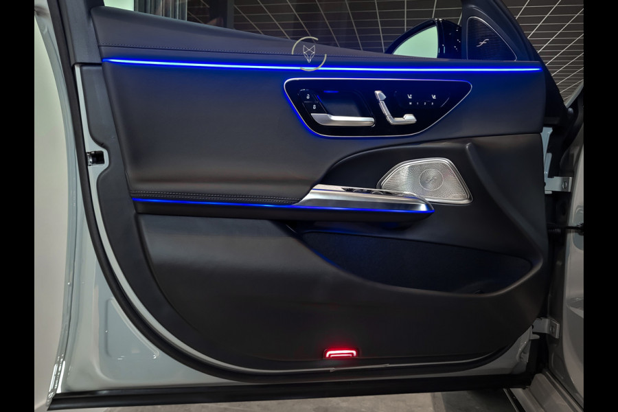 Mercedes-Benz E-Klasse 400 e 4-M AMG Luchtvering|Achterasbesturing|Superscreen|Keyless|Stoelkoeling|HUD|Digital Light