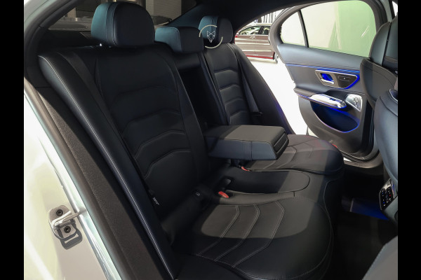 Mercedes-Benz E-Klasse 400 e 4-M AMG Luchtvering|Achterasbesturing|Superscreen|Keyless|Stoelkoeling|HUD|Digital Light