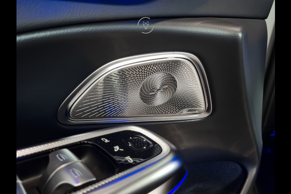 Mercedes-Benz E-Klasse 400 e 4-M AMG Luchtvering|Achterasbesturing|Superscreen|Keyless|Stoelkoeling|HUD|Digital Light