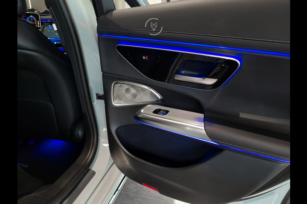 Mercedes-Benz E-Klasse 400 e 4-M AMG Luchtvering|Achterasbesturing|Superscreen|Keyless|Stoelkoeling|HUD|Digital Light