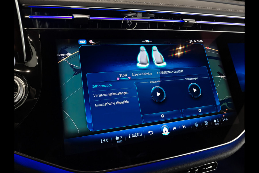 Mercedes-Benz E-Klasse 400 e 4-M AMG Luchtvering|Achterasbesturing|Superscreen|Keyless|Stoelkoeling|HUD|Digital Light