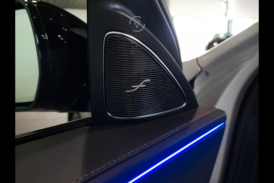 Mercedes-Benz E-Klasse 400 e 4-M AMG Luchtvering|Achterasbesturing|Superscreen|Keyless|Stoelkoeling|HUD|Digital Light