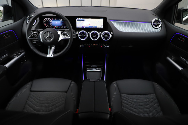 Mercedes-Benz B-Klasse 250e Luxury Line | 218PK | Keyless-go | Sfeerverlichting | ACC | Stuurwielverw. | Standkachel | 2024.
