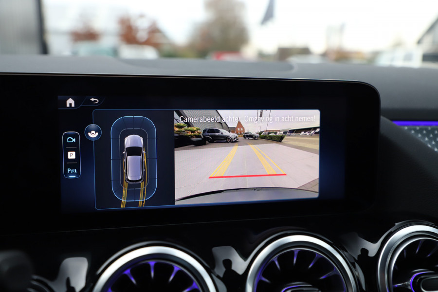 Mercedes-Benz B-Klasse 250e Luxury Line | 218PK | Keyless-go | Sfeerverlichting | ACC | Stuurwielverw. | Standkachel | 2024.