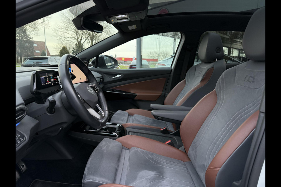 Volkswagen ID.4 First Max 77 kWh | Panorama | IQ-Light | 360 Camera |