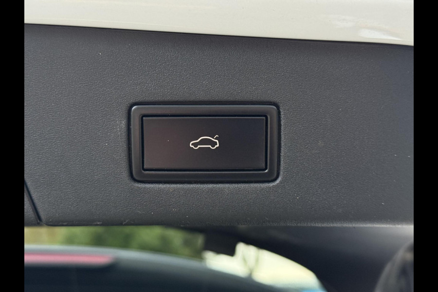 Volkswagen ID.4 First Max 77 kWh | Panorama | IQ-Light | 360 Camera |