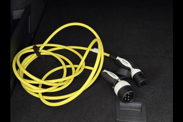 Volkswagen Passat Variant 1.4 TSI PHEV GTE Business | Navi, ACC, Head-Up, Camera, Stoelverw., Climate, Trekhaak, App Connect |